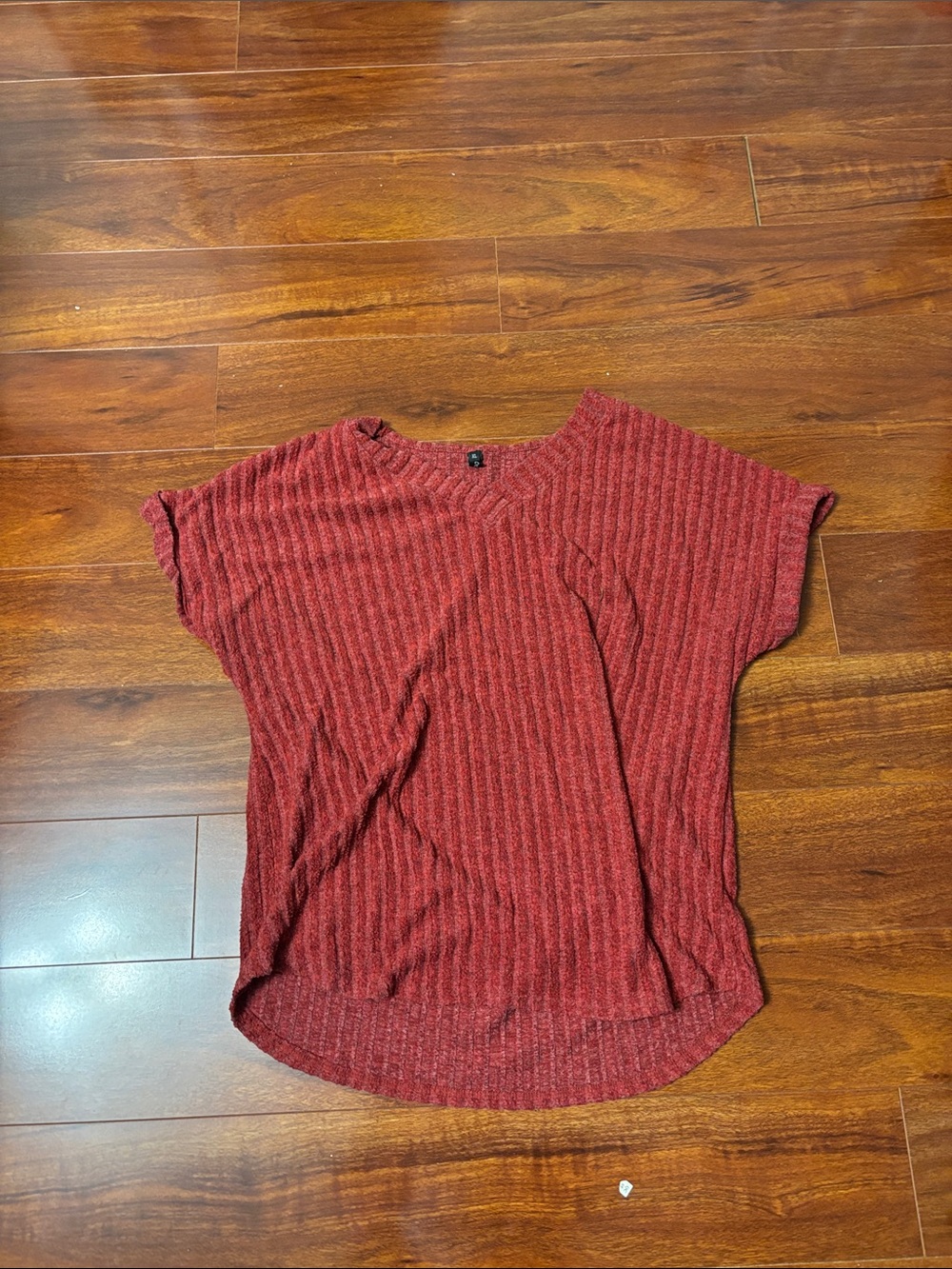 Women's Ribbed Short-Sleeve Top in Rust Red